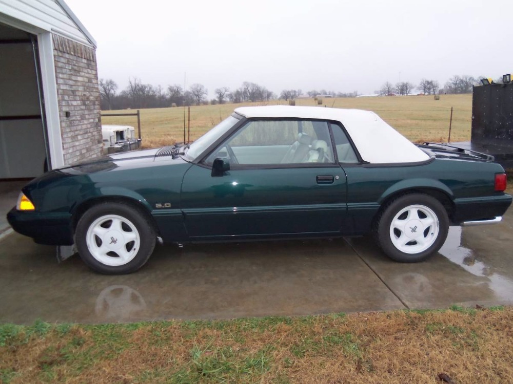 Used 1990 Ford Mustang LX-25th ANNIVERSARY  7-UP EDITION - | Mundelein, IL