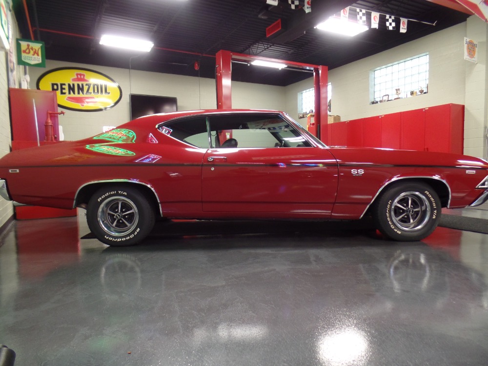 Used 1969 Chevrolet Chevelle L78 REGISTRY-FRAME OFF-RESTORATION-DOCUMENTED-INVESTMENT GRADE-SEE VIDEO | Mundelein, IL