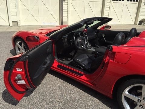Used 2005 Chevrolet Corvette C6-LS2-STRIKING RED CONVERTIBLE-VERY GOOD CONDITION | Mundelein, IL