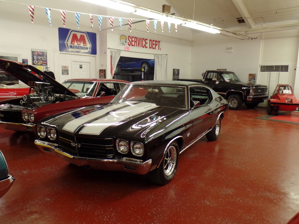 Used 1970 Chevrolet Chevelle SS454-FRAME OFF RESTORED-TRIPLE BLACK-BIG BLOCK-NEW LOW PRICE-SEE VIDEO | Mundelein, IL