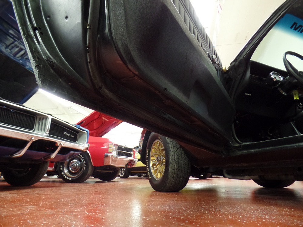 Used 1977 Pontiac Firebird Firebird with Bandit Look-Affordable Classic-NEW LOW PRICE SEE VIDEO | Mundelein, IL