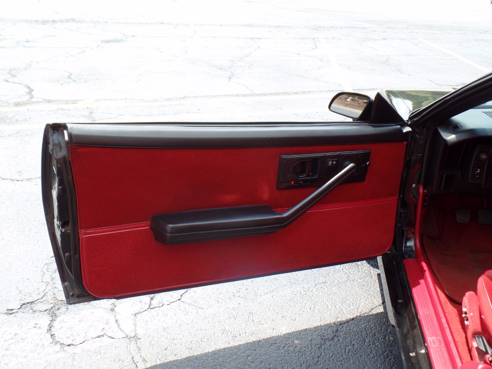 Used 1986 Chevrolet Camaro -NUMBERS MATCHING - IROC- SEE VIDEO | Mundelein, IL