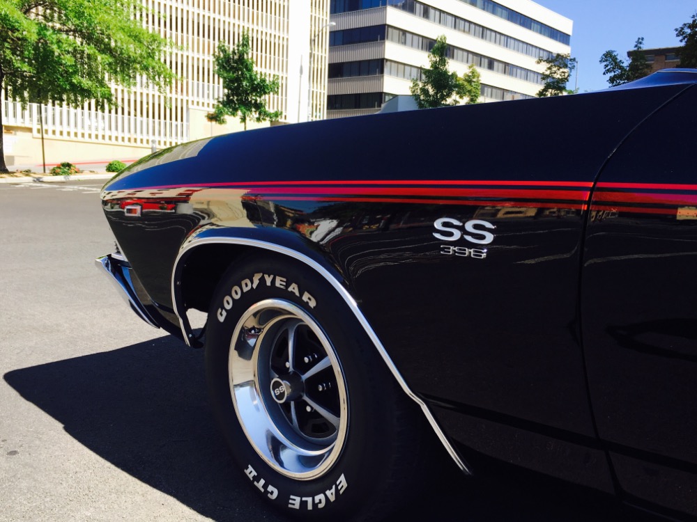 Used 1969 Chevrolet Chevelle Real SS-Hi End Restoration-Frame Off-Show Quality Condition-SEE VIDEO | Mundelein, IL