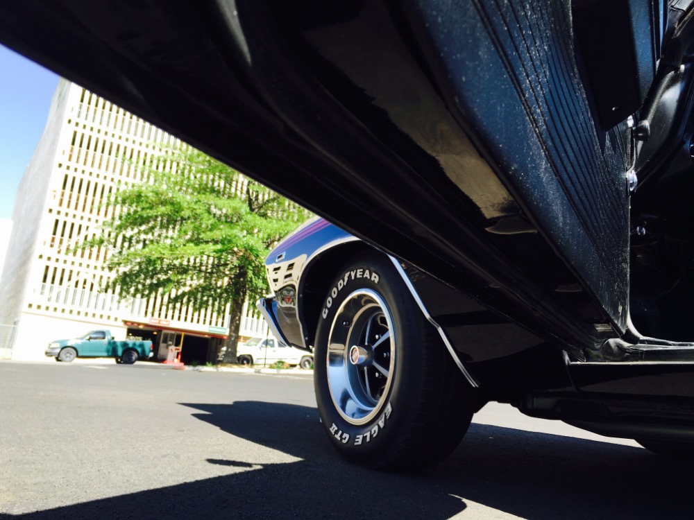 Used 1969 Chevrolet Chevelle Real SS-Hi End Restoration-Frame Off-Show Quality Condition-SEE VIDEO | Mundelein, IL