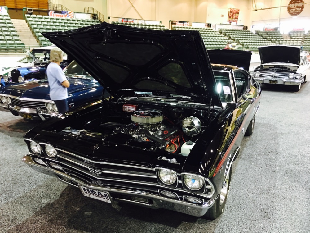 Used 1969 Chevrolet Chevelle Real SS-Hi End Restoration-Frame Off-Show Quality Condition-SEE VIDEO | Mundelein, IL