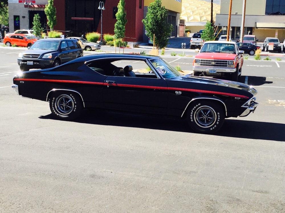 Used 1969 Chevrolet Chevelle Real SS-Hi End Restoration-Frame Off-Show Quality Condition-SEE VIDEO | Mundelein, IL