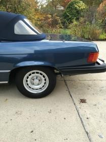 Used 1981 Mercedes Benz SL 380 -ONE OWNER- TWO TOPS- A/C | Mundelein, IL