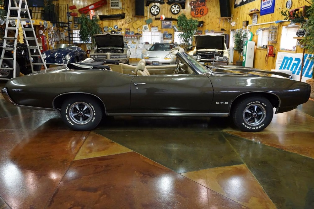 Used 1969 Pontiac GTO - NUMBERS MATCHING- FULL RESTO-ONE OWNER | Mundelein, IL