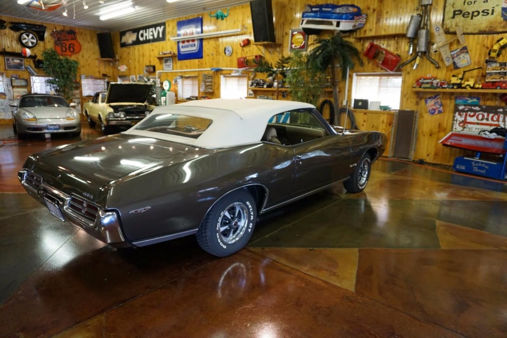 Used 1969 Pontiac GTO - NUMBERS MATCHING- FULL RESTO-ONE OWNER | Mundelein, IL