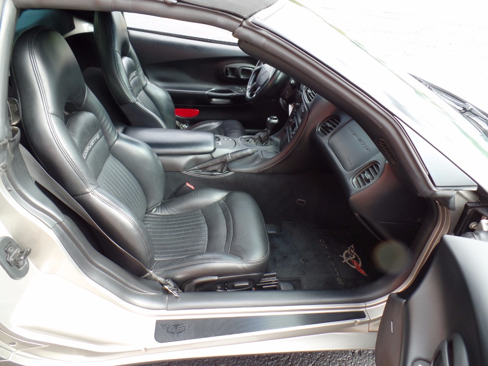 Used 2000 Chevrolet Corvette -CONVERTIBLE -SWEET RIDE-NEW LOW PRICE-SEE VIDEO | Mundelein, IL