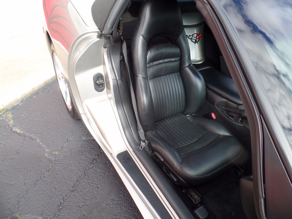 Used 2000 Chevrolet Corvette -CONVERTIBLE -SWEET RIDE-NEW LOW PRICE-SEE VIDEO | Mundelein, IL