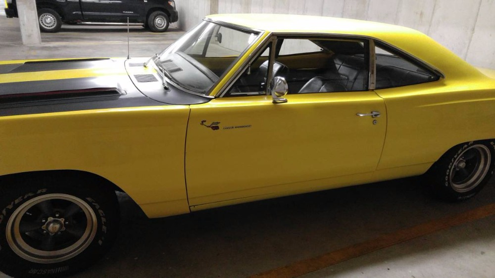 Used 1969 Plymouth RoadRunner -426 BIG BLOCK-BEEP BEEP- READY, SET, ZOOM-MOPAR POWER- | Mundelein, IL