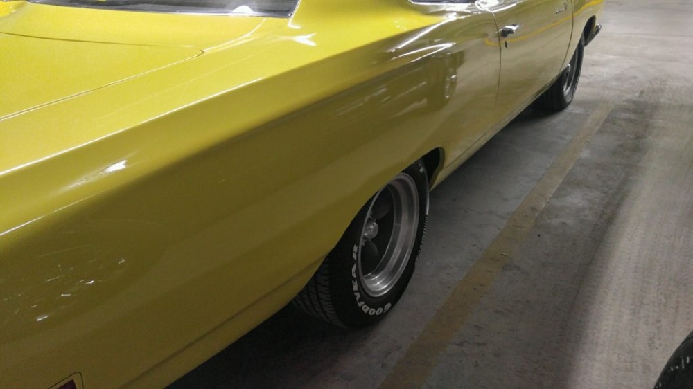Used 1969 Plymouth RoadRunner -426 BIG BLOCK-BEEP BEEP- READY, SET, ZOOM-MOPAR POWER- | Mundelein, IL