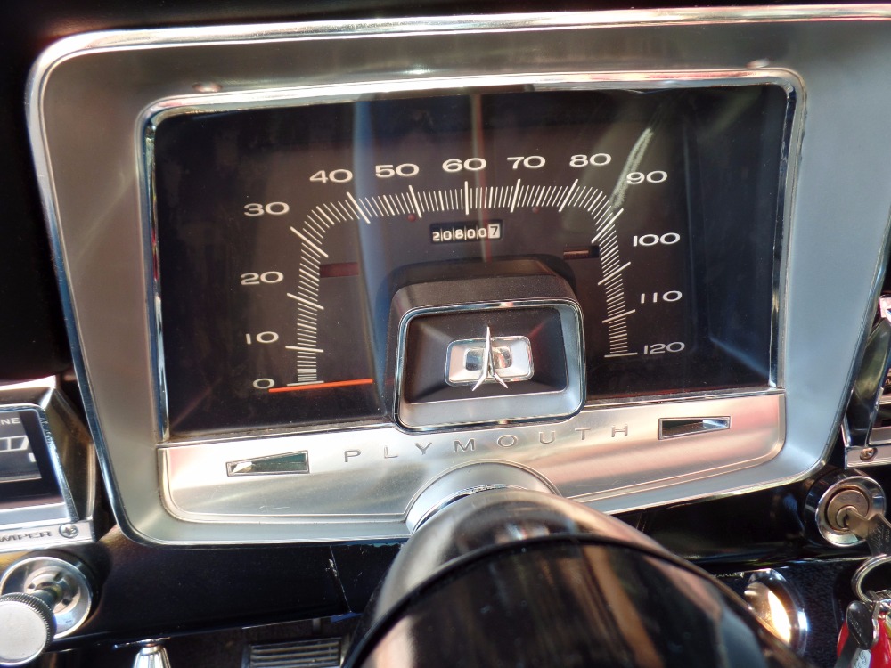 Used 1965 Plymouth Sport Fury -NUMBERS MATCHING- SURVIVOR WITH LOW MILES- 4 SPEED MOPAR- | Mundelein, IL
