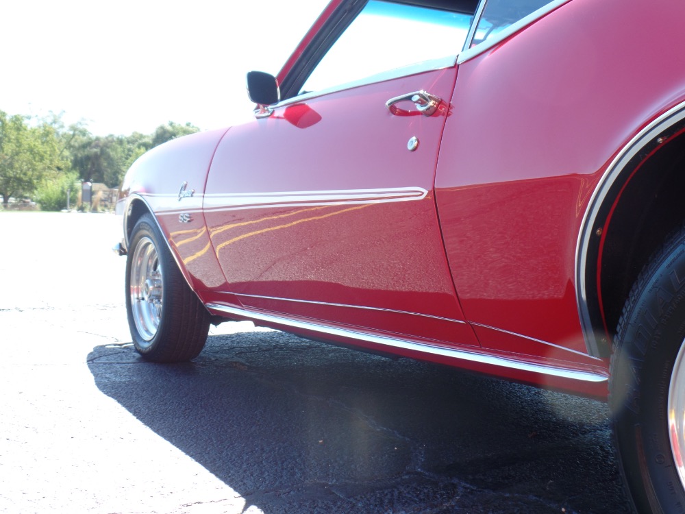 Used 1968 Chevrolet Camaro -Restored SS -4-SPD MANUAL- Paint is amazing-NEW LOW PRICE-SEE VIDEO | Mundelein, IL