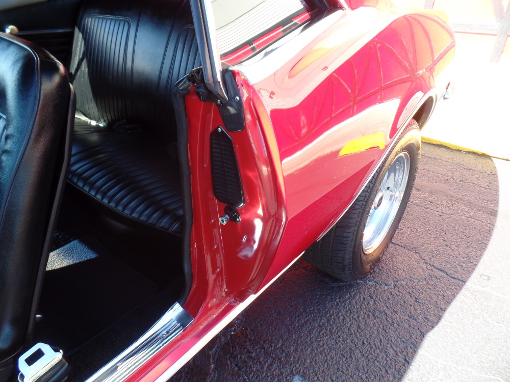Used 1968 Chevrolet Camaro -Restored SS -4-SPD MANUAL- Paint is amazing-NEW LOW PRICE-SEE VIDEO | Mundelein, IL