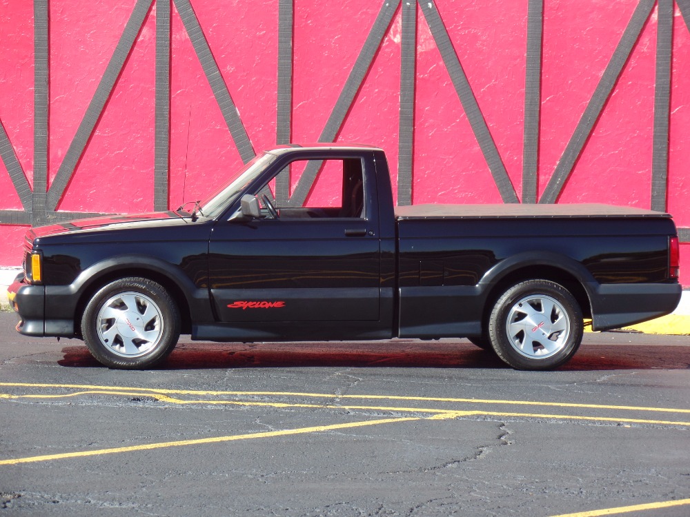 Used 1991 GMC Syclone -RARE-TURBO-ONLY 2995 WERE BUILT-Clean Carfax-NEW LOW PRICE-SEE VIDEO | Mundelein, IL