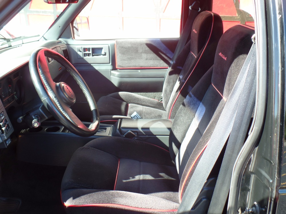 Used 1991 GMC Syclone -RARE-TURBO-ONLY 2995 WERE BUILT-Clean Carfax-NEW LOW PRICE-SEE VIDEO | Mundelein, IL