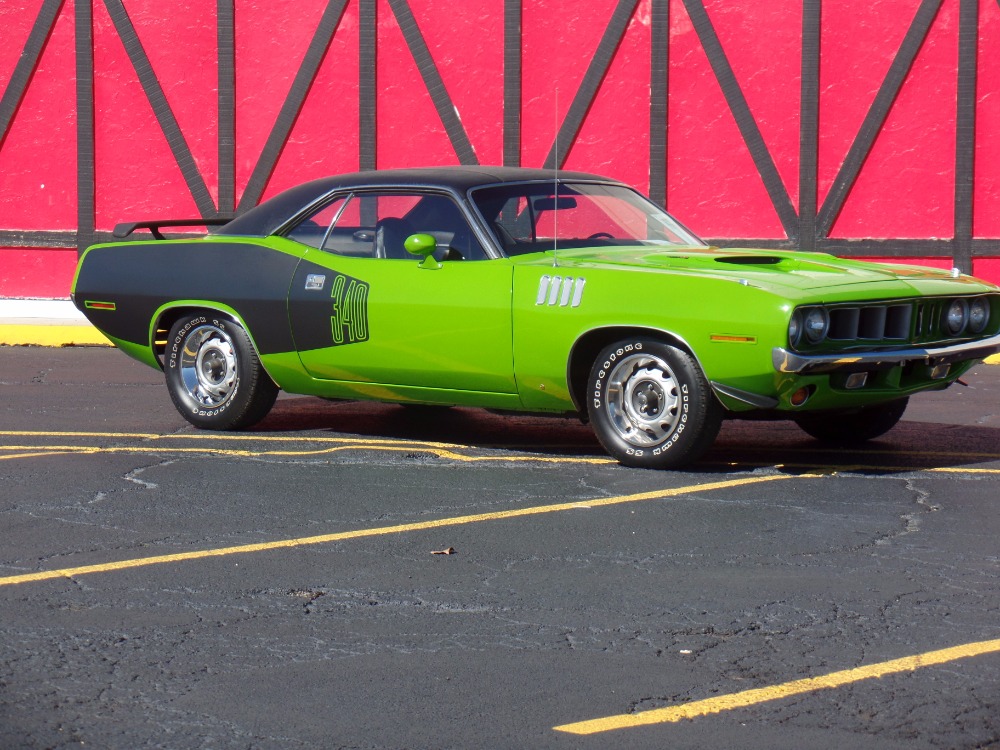Used 1971 Plymouth Cuda -Sassy Grassy Green-Featured in the Movie Phantasm & Chips! Southern Cuda- | Mundelein, IL