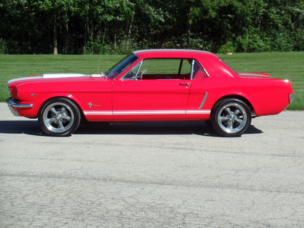 Used 1965 Ford Mustang -5.0 FUEL INJECTED -ProTouring Pony-Superb paint job-2owner-SEE VIDEO | Mundelein, IL