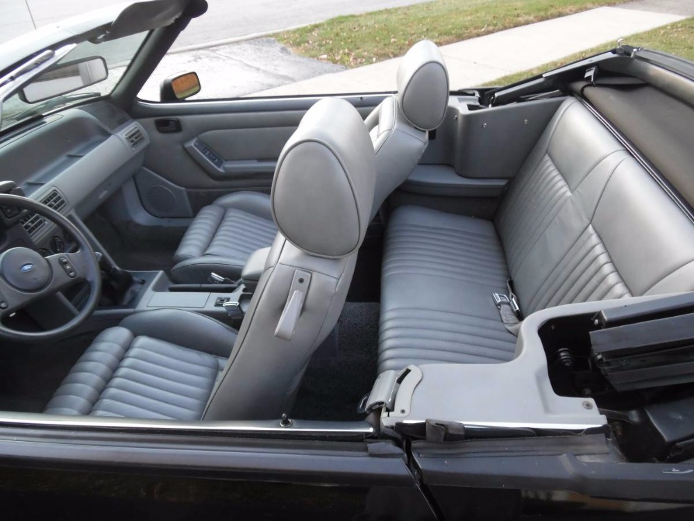 Used 1989 Ford Mustang - CONVERTIBLE WITH LOW MILES-2 Owners | Mundelein, IL