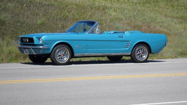 Used 1966 Ford Mustang Convertible-SEE VIDEO-RESTORED | Mundelein, IL