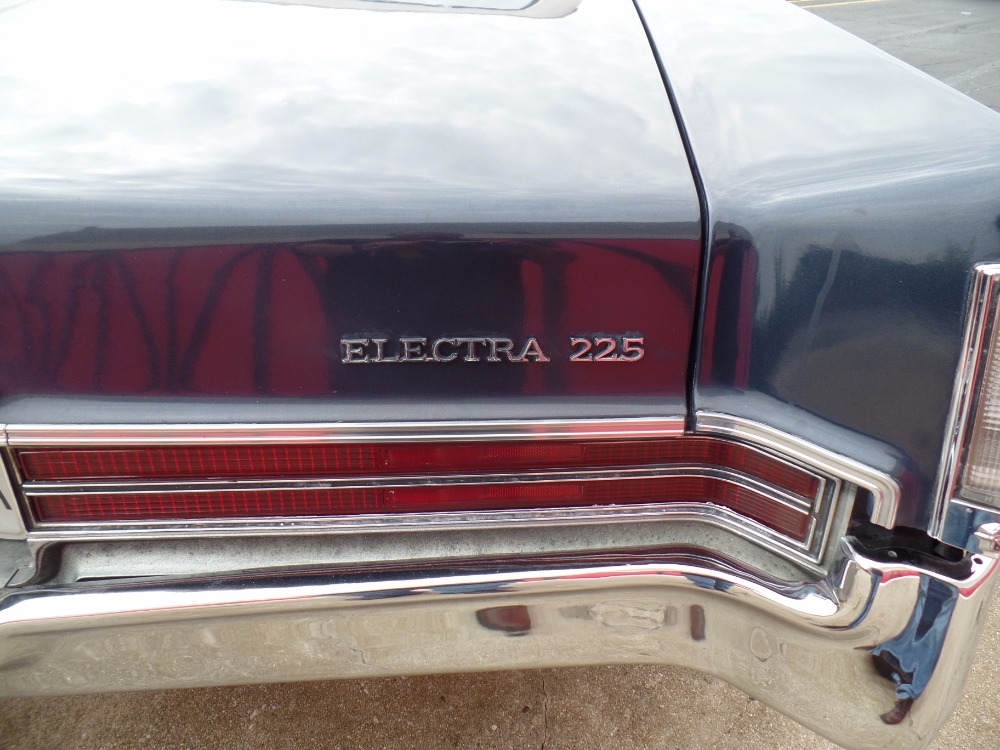 Used 1970 Buick Electra - 225- CONVERTIBLE- MATCHING NUMBERS- WHAT A RIDE-SEE VIDEO | Mundelein, IL