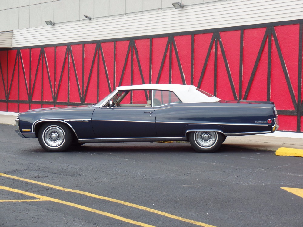 Used 1970 Buick Electra - 225- CONVERTIBLE- MATCHING NUMBERS- WHAT A RIDE-SEE VIDEO | Mundelein, IL
