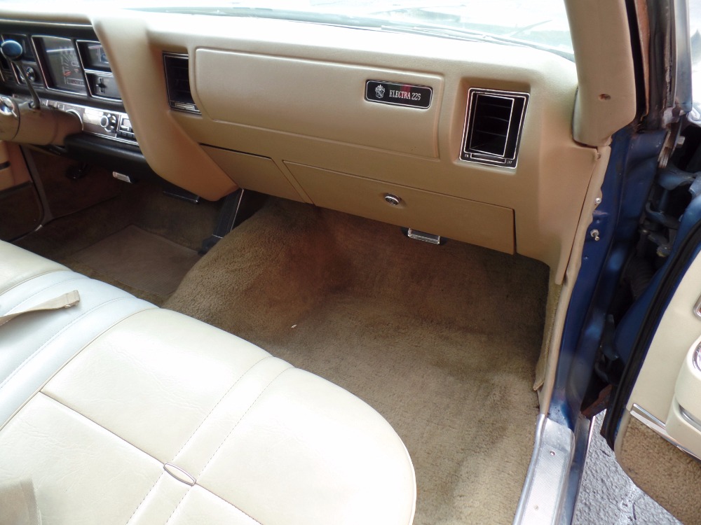 Used 1970 Buick Electra - 225- CONVERTIBLE- MATCHING NUMBERS- WHAT A RIDE-SEE VIDEO | Mundelein, IL