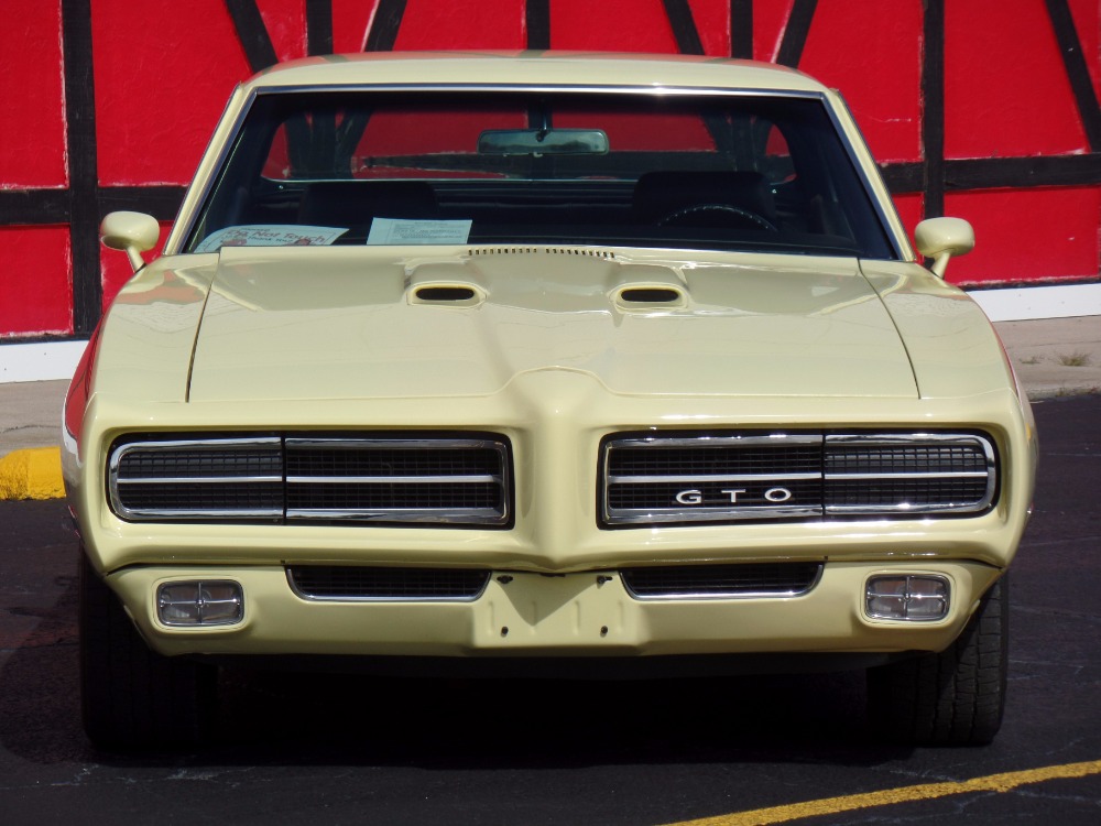 Used 1969 Pontiac GTO -LOTS OF POWER OPTIONS-PHS DOCUMENTED- SEE VIDEO | Mundelein, IL