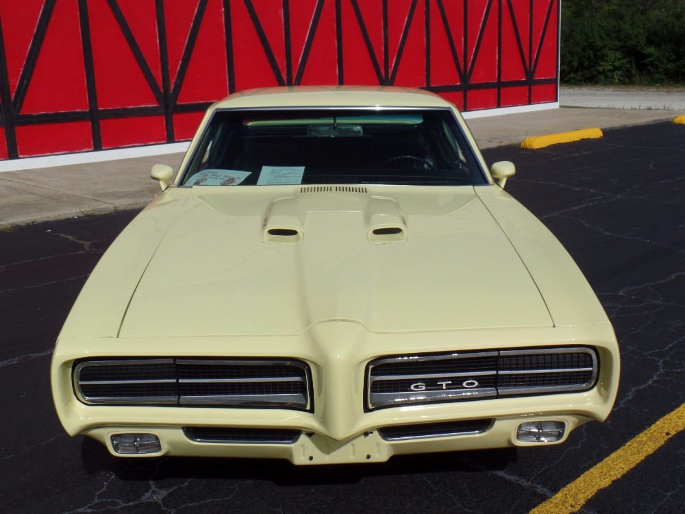 Used 1969 Pontiac GTO -LOTS OF POWER OPTIONS-PHS DOCUMENTED- SEE VIDEO | Mundelein, IL