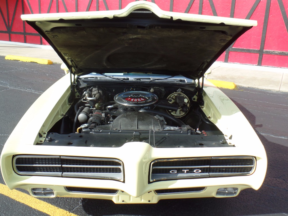 Used 1969 Pontiac GTO -LOTS OF POWER OPTIONS-PHS DOCUMENTED- SEE VIDEO | Mundelein, IL