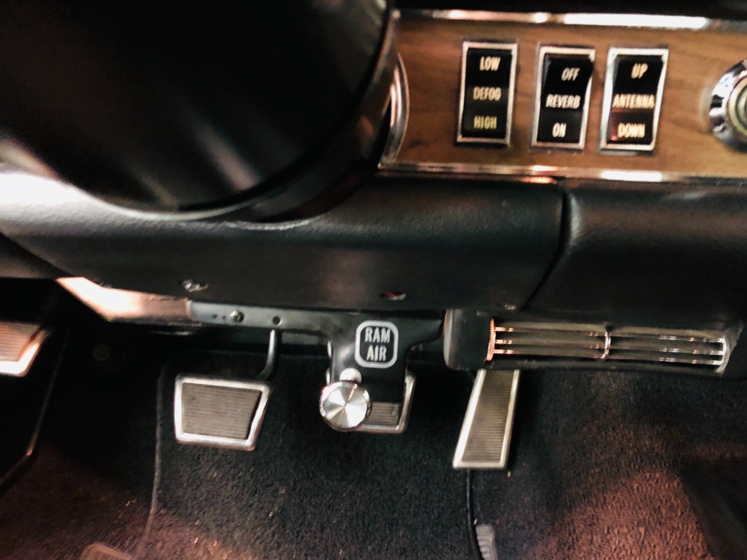 Used 1969 Pontiac GTO -LOTS OF POWER OPTIONS-PHS DOCUMENTED- SEE VIDEO | Mundelein, IL
