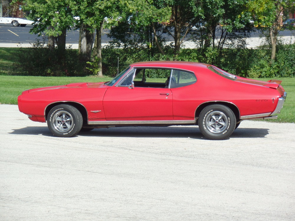 Used 1968 Pontiac GTO -RED AND READY-REAL 242 GTO-GREAT QUALITY CONDITION-SEE VIDEO | Mundelein, IL