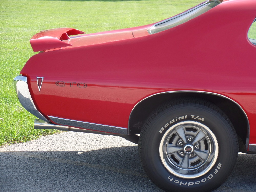 Used 1968 Pontiac GTO -RED AND READY-REAL 242 GTO-GREAT QUALITY CONDITION-SEE VIDEO | Mundelein, IL