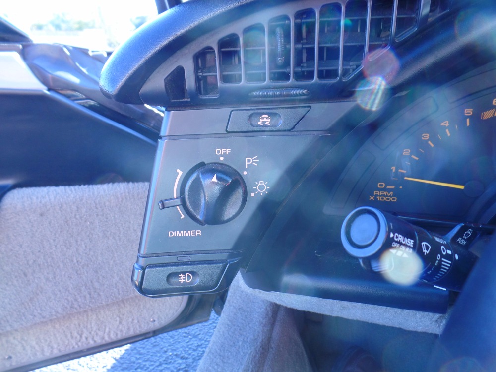 Used 1992 Chevrolet Corvette -TARGA TOP-LOW MILES ON NEW ENGINE-SEE VIDEO | Mundelein, IL