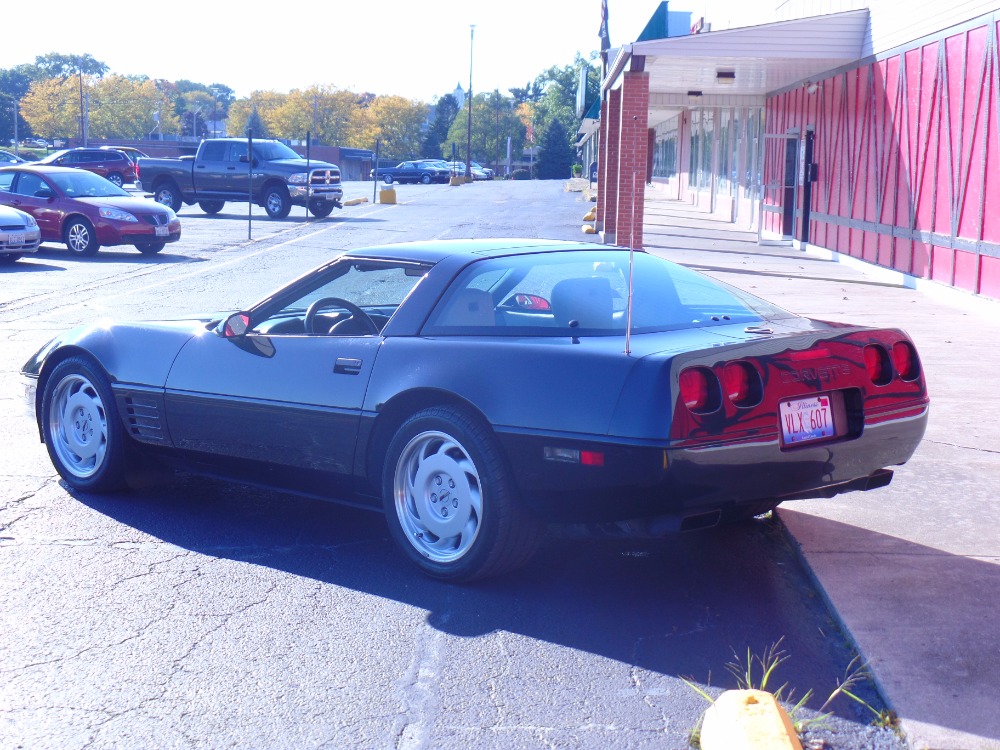 Used 1992 Chevrolet Corvette -TARGA TOP-LOW MILES ON NEW ENGINE-SEE VIDEO | Mundelein, IL