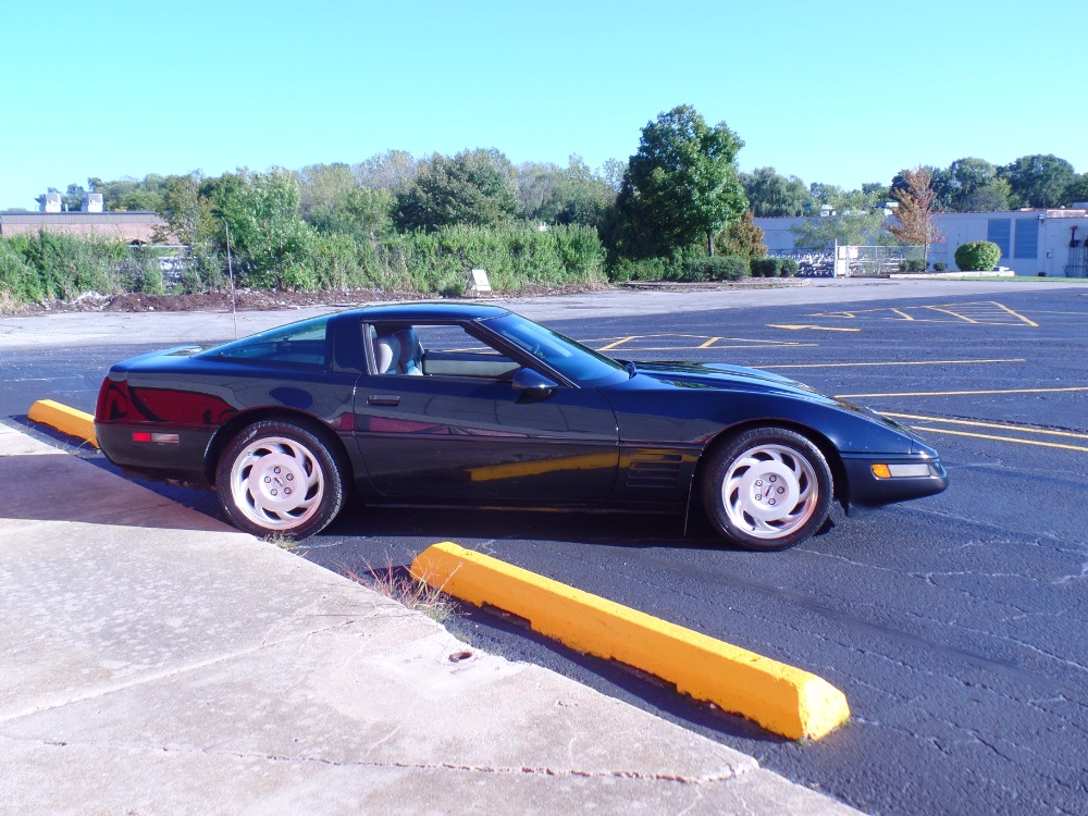 Used 1992 Chevrolet Corvette -TARGA TOP-LOW MILES ON NEW ENGINE-SEE VIDEO | Mundelein, IL