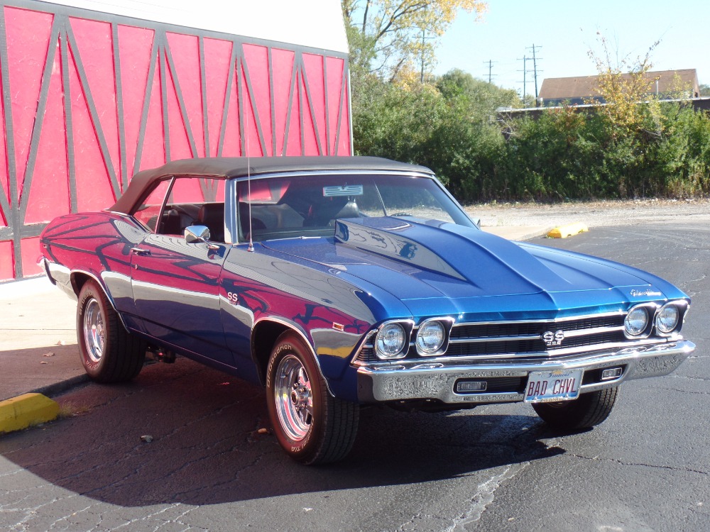 Used 1969 Chevrolet Chevelle -CONVERTIBLE-502 ENGINE-AWESOME PAINT-BUILT TOP NOTCH-SEE VIDEO | Mundelein, IL