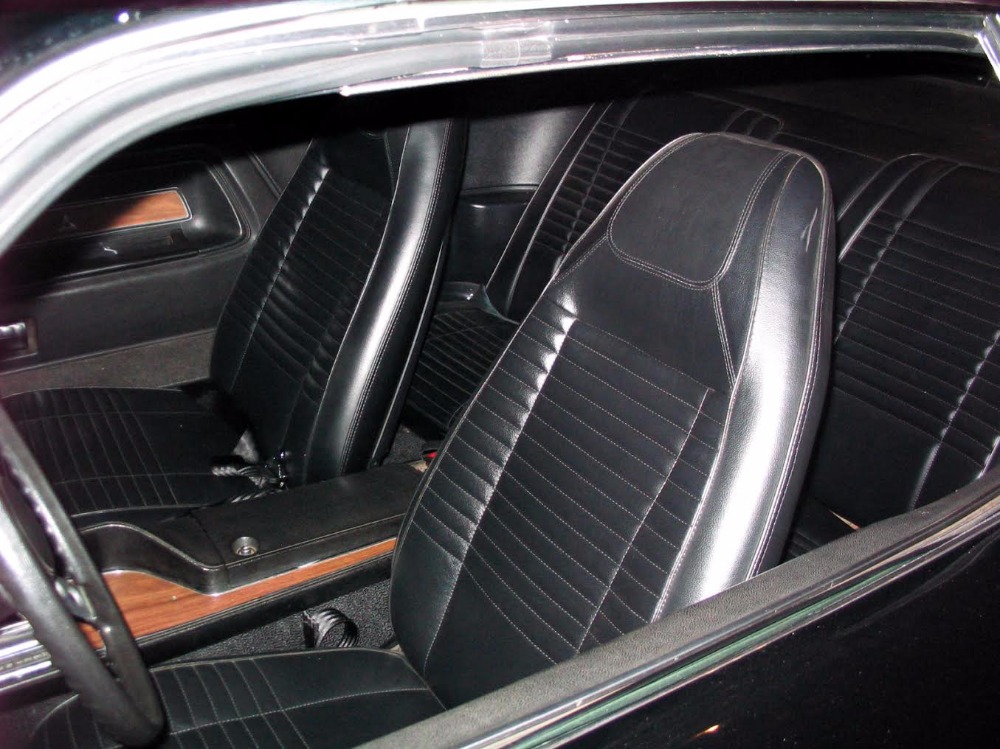 Used 1970 Dodge Challenger -PURE SINISTER APPEAL-MOPOWER- | Mundelein, IL
