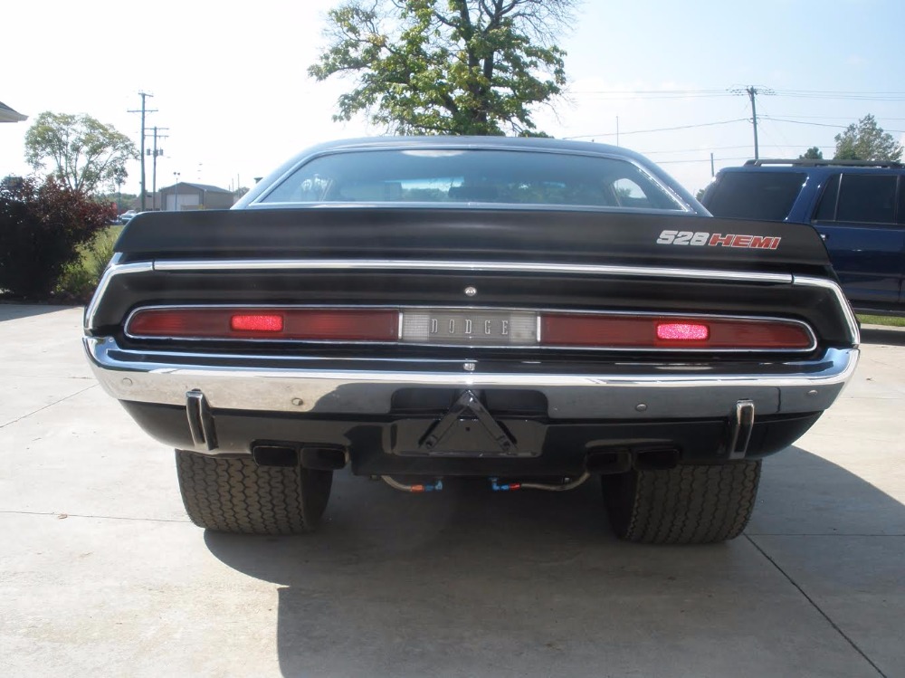 Used 1970 Dodge Challenger -PURE SINISTER APPEAL-MOPOWER- | Mundelein, IL