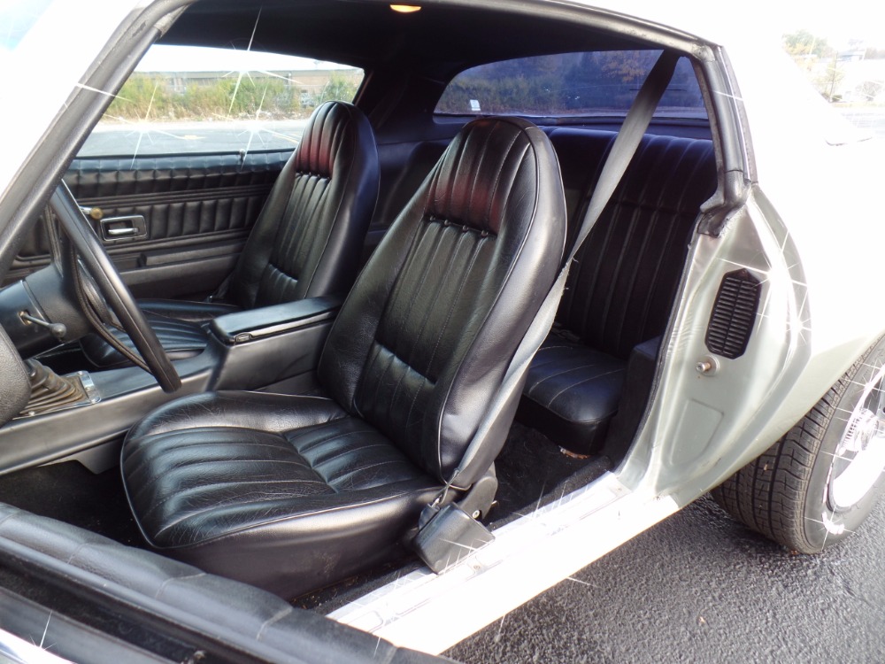 Used 1977 Chevrolet Camaro -Z/28-2nd GEN- 4 SPEED-DRIVER QUALITY-SOUNDS AMAZING-SEE VIDEO | Mundelein, IL