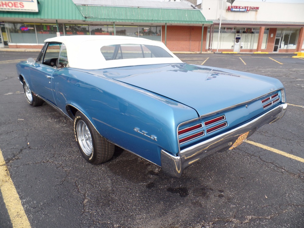 Used 1967 Pontiac GTO -PRO TOURING- CONVERTIBLE-CLONE GTO- FRAME OFF RESTORATION- | Mundelein, IL