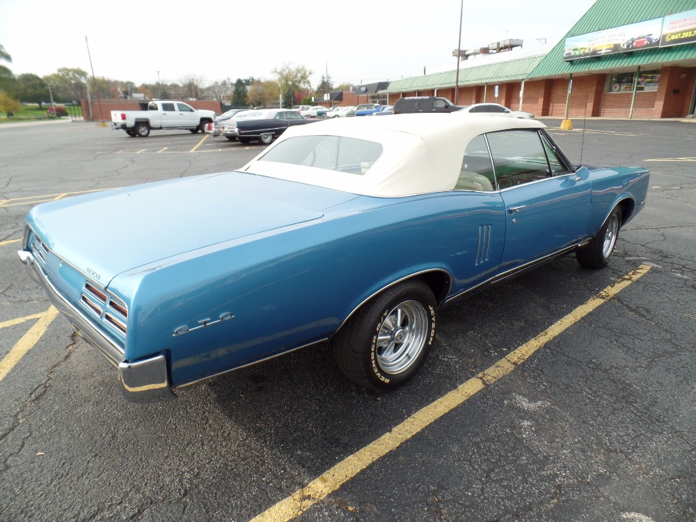 Used 1967 Pontiac GTO -PRO TOURING- CONVERTIBLE-CLONE GTO- FRAME OFF RESTORATION- | Mundelein, IL