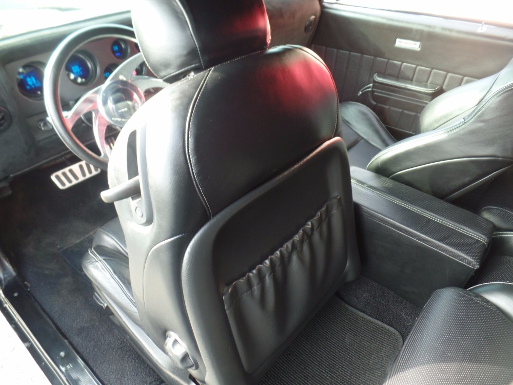 Used 1969 Pontiac GTO -Custom Pro Touring-LS1 Fuel injected-SHOW CAR-SEE VIDEO | Mundelein, IL
