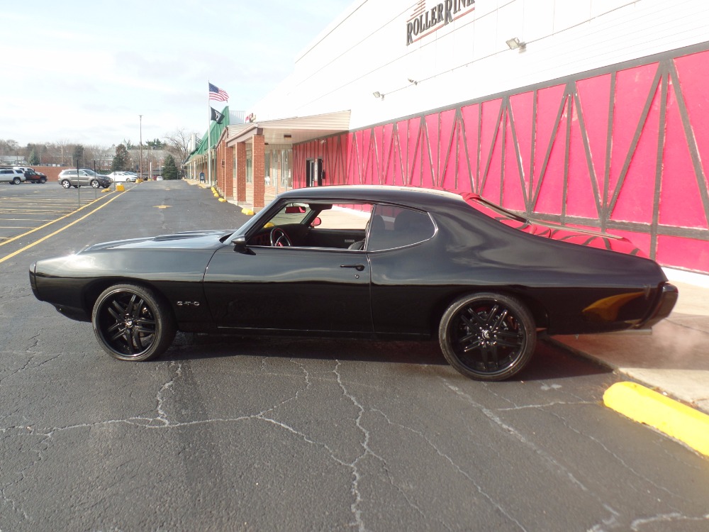 Used 1969 Pontiac GTO -Custom Pro Touring-LS1 Fuel injected-SHOW CAR-SEE VIDEO | Mundelein, IL