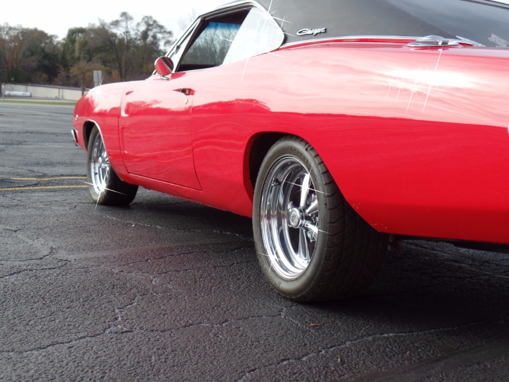 Used 1968 Dodge Charger -CALIFORNIA CAR-CLEAN SOLID MOPAR-SEE VIDEO | Mundelein, IL