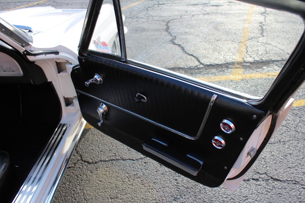 Used 1963 Chevrolet Corvette - SPLIT WINDOW- PRICE DROP - 340HP- RARE FIND- TRIPLE CROWN WINNER | Mundelein, IL