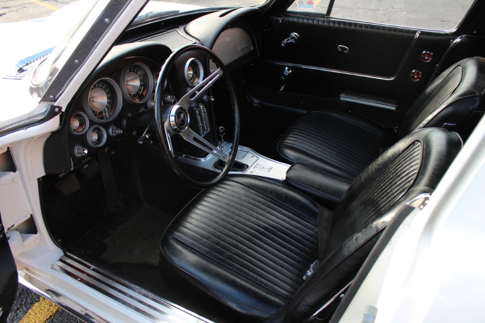 Used 1963 Chevrolet Corvette - SPLIT WINDOW- PRICE DROP - 340HP- RARE FIND- TRIPLE CROWN WINNER | Mundelein, IL