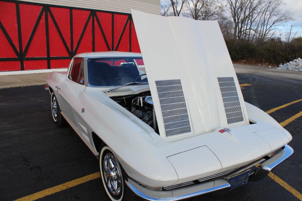 Used 1963 Chevrolet Corvette - SPLIT WINDOW- PRICE DROP - 340HP- RARE FIND- TRIPLE CROWN WINNER | Mundelein, IL